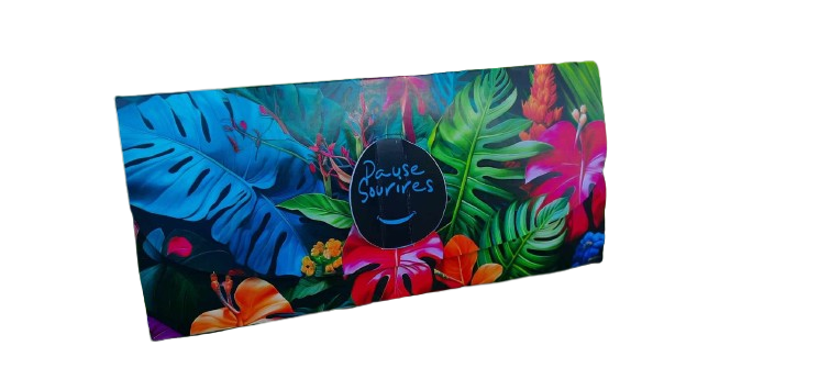 BOITE_PAUSE_SOURIRES-CHRISTELLE_BEROT_BLEU_TAHITI-DETOUREE