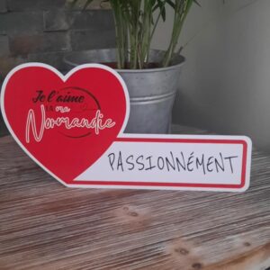Carte postale "JE L'AIME LA NORMANDIE - PASSIONNEMENT"